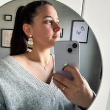 Load image into Gallery viewer, Pendientes Eclipse Dorado - El jardín de las joyas