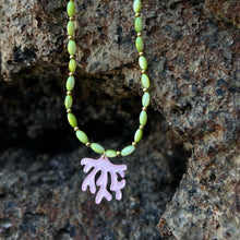Load image into Gallery viewer, Collar Arrecife de coral 🪸 - El jardín de las joyas
