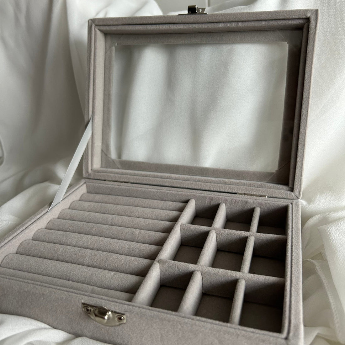 Joyero Irís Gris Personalizado - El jardín de las joyas