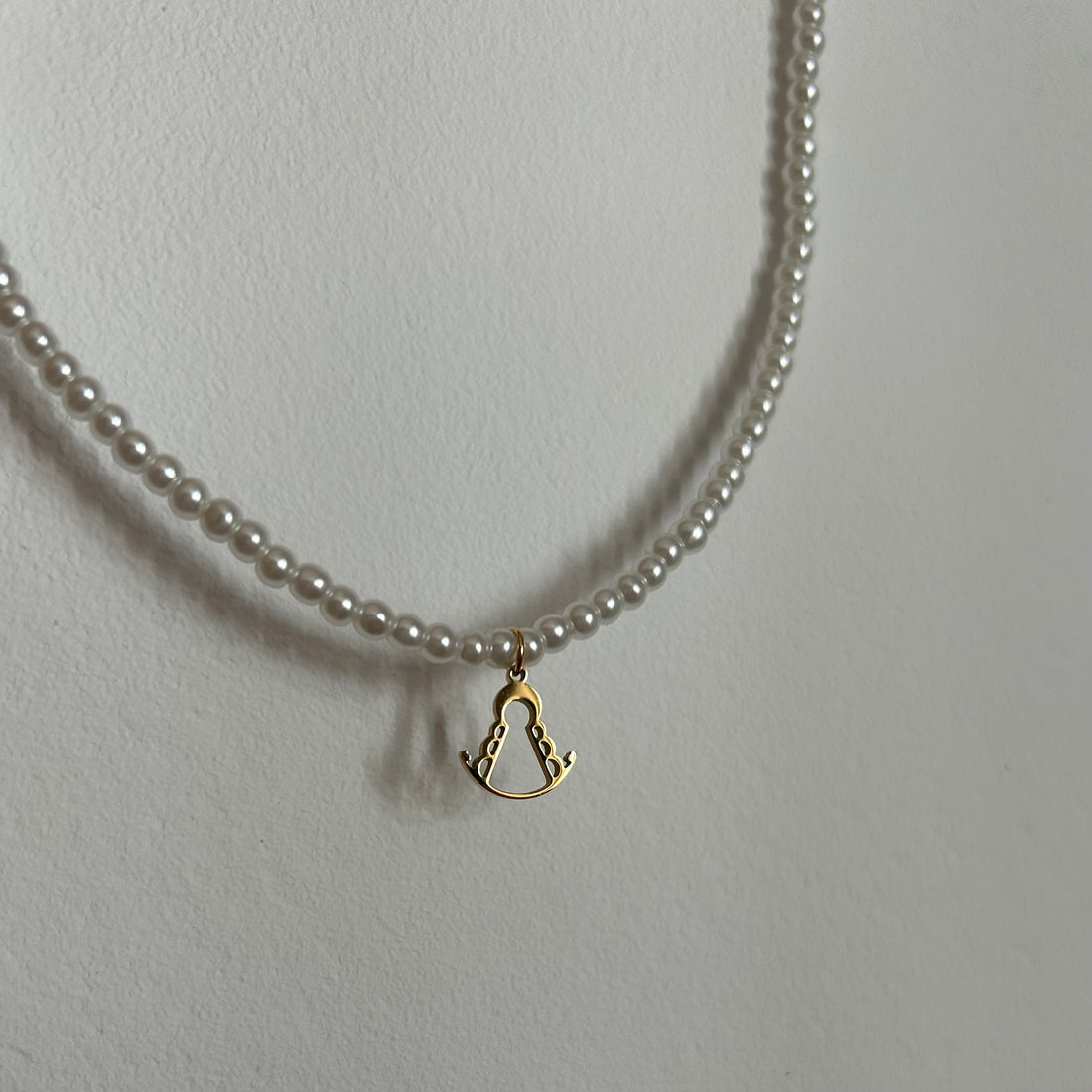 Virgin of Rocio pearl necklace