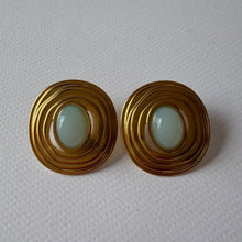 Load image into Gallery viewer, Pendientes Coralia - El jardín de las joyas
