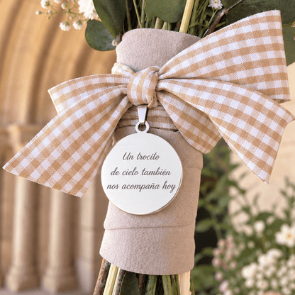 Medalla personalizada para ramo de novia - El jardín de las joyas