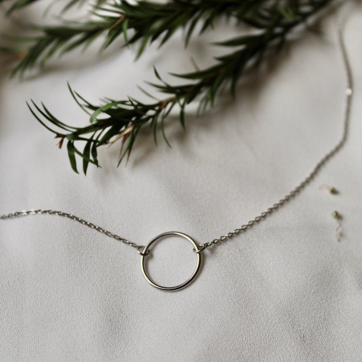 Collar Magnolio Silver - El jardín de las joyas